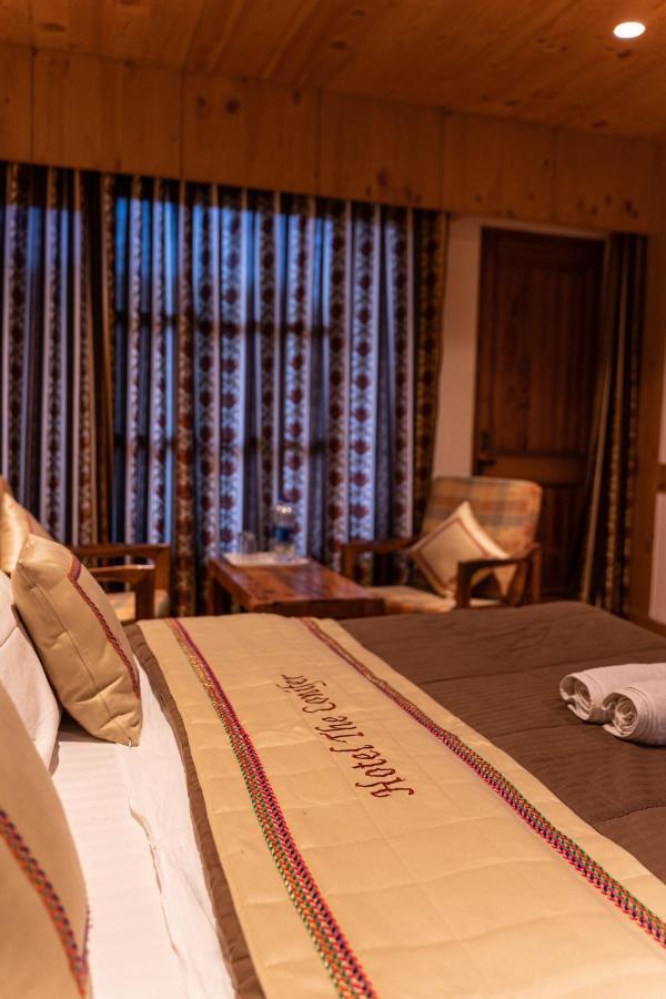The Conifer Hotell Manāli Exteriör bild